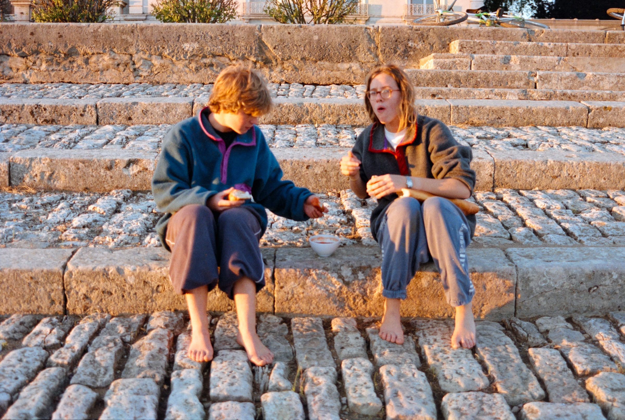 AHP F1990 09 008 sc240829 img09 NLP